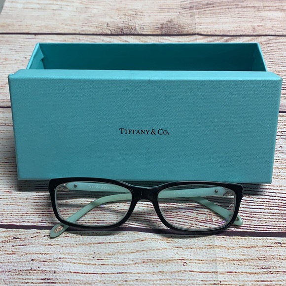 Tiffany & Co prescription glasses & accessories. main image 13